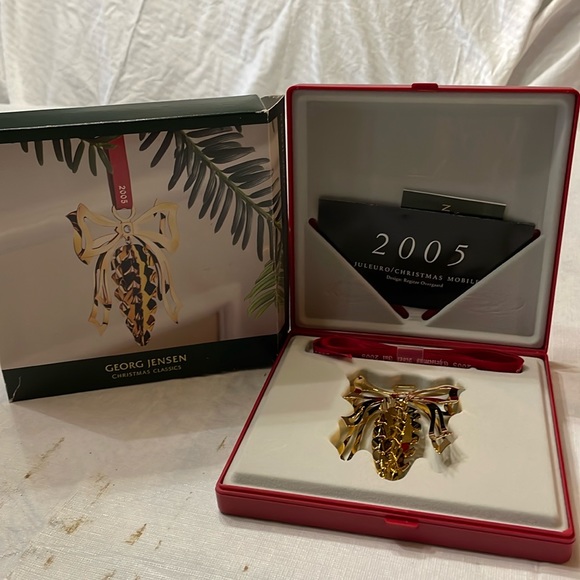 Jensen Holiday Rare Jensen Ornament 205 Pine Cone